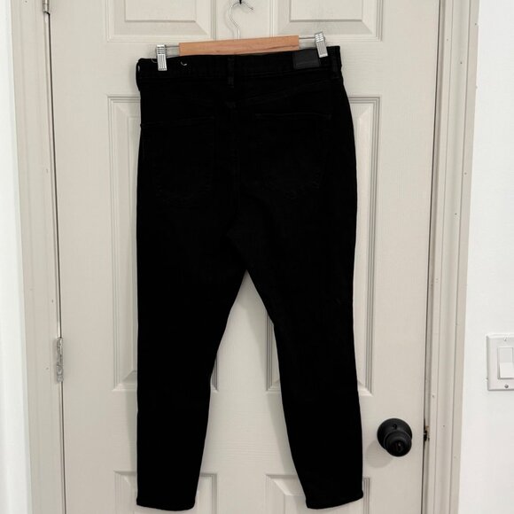 American Eagle Curvy Hi Rise Jeans Women 12 Short Black Distress Stretch Jegging - Picture 16 of 16